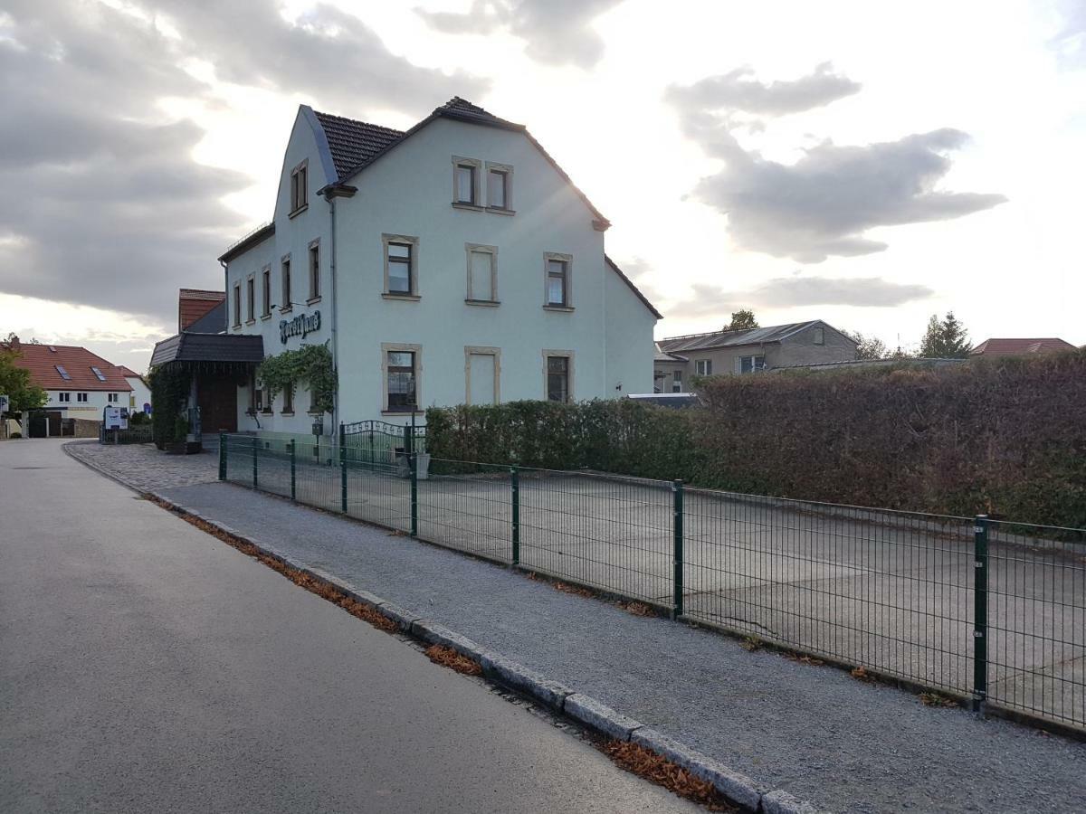 Pension Ottendorf-Okrilla Екстериор снимка